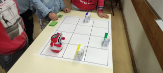 Ecokids - robot game