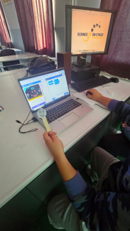 Exploring Science through Coding and Creativity